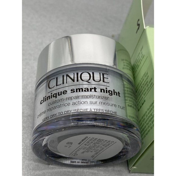 Clinique Smart Night Custom-Repair Moisturizer for Very Dry Skin -1.7 Oz - Picture 3 of 4